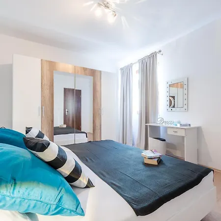 Made 4u Apartament