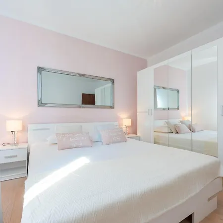Made 4u Apartament